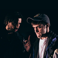 La balada de Leila y Lee. Yellow Moon