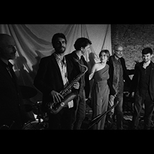 Mar&iacute;a Colina 6tet