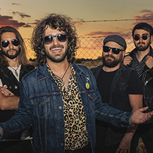 A tiro + Rockets Blues Band