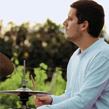 Adri&agrave; Claramunt