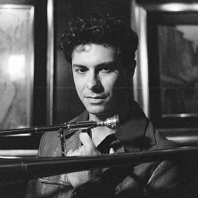 Alfred Garc&iacute;a