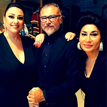 Alabanzas flamencas &ndash; C&iacute;a. de Lola Cort&eacute;s 