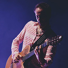 V&iacute;ctor Iniesta