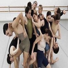 Cada loco con su tema VIII