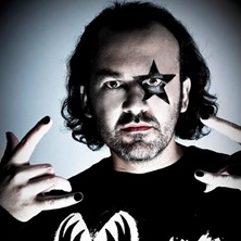 David C&eacute;sar