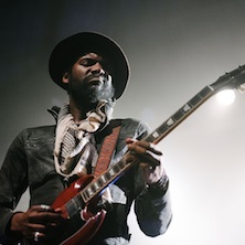 Gary Clark Jr y Corizonas