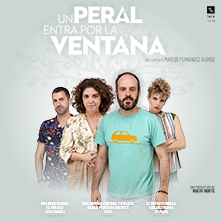 Un peral entra por la ventana