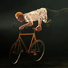 &Agrave; deux roues, la vie!