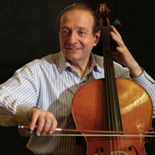 Mikl&oacute;s Per&eacute;nyi