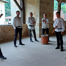 Ministriles Hispalensis y Cynthia Luque