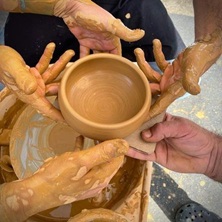 Taller de cer&aacute;mica (modelaje & torno)