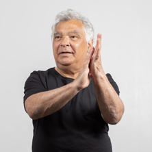 Nicol&aacute;s Reyes