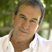 Jos&eacute; Luis Perales