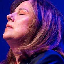 Liuba Mar&iacute;a Hevia