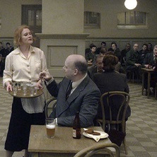 Una paloma se pos&oacute; en una rama