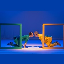 A mi lado &ndash; Ultramarinos de Lucas