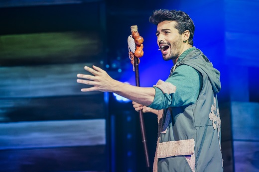 33 El Musical