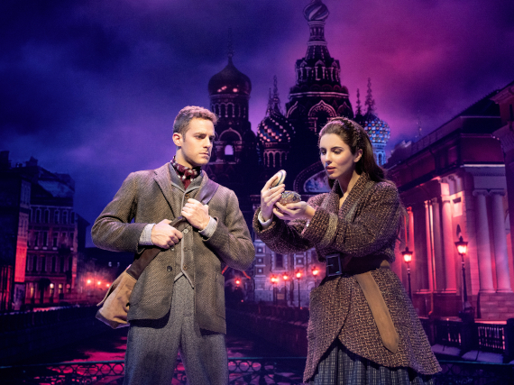 Puesta en escena  - Anya y Dimitry