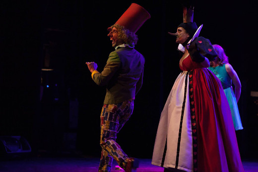 Alicia En El Pais De Las Maravillas