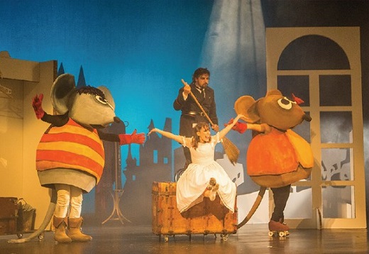 La bella durmiente y el bosque escondido