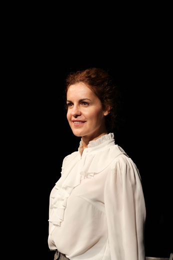 Victoria viene a cenar