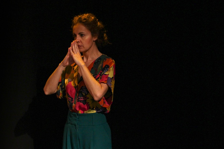 Victoria viene a cenar