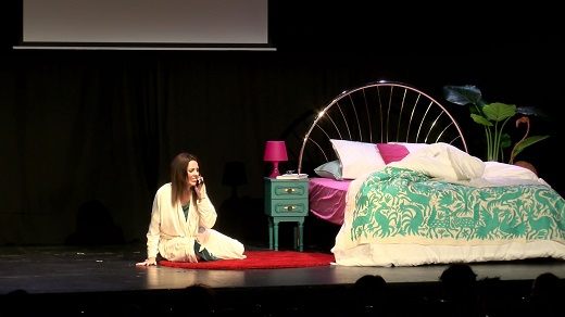 De Caperucita a Loba en solo seis t&iacute;os