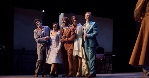 El &Eacute;xito De La Temporada