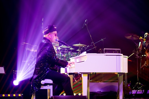 Elton Song. Elton John Tribute