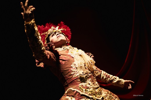 Farinelli VS Carestini