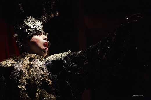 Farinelli VS Carestini