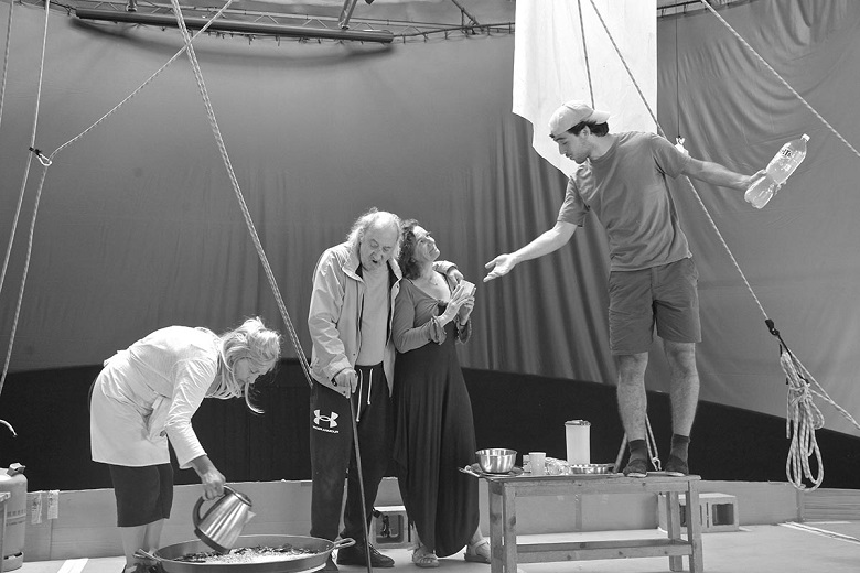 Els Joglars - El rey que fue