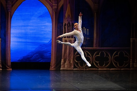 El Lago de los Cisnes - Ballet de Kiev