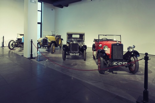 Museo Automovil&iacute;stico y de La Moda