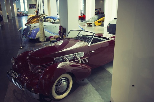 Museo Automovil&iacute;stico y de La Moda