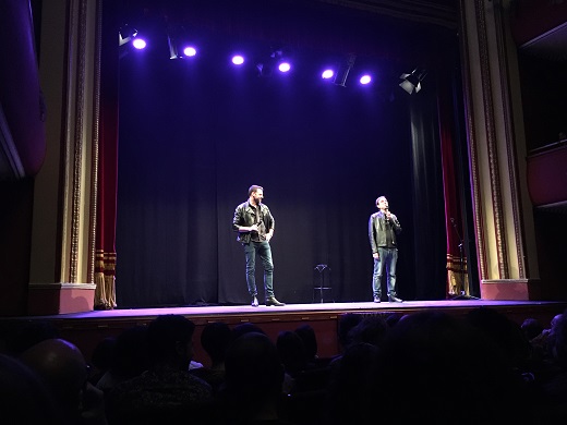 Mon&oacute;logos in love