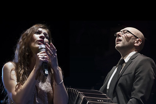 Mariel Mart&iacute;nez y Fabi&aacute;n Carbone. 100 a&ntilde;os de Piaz