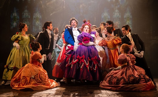 Xavi Melero como 'Th&eacute;nardier', Malia Conde como 'M