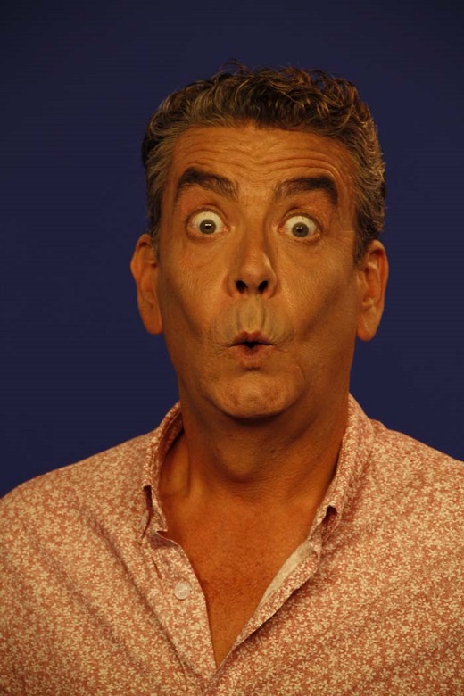 No cabe un tonto m&aacute;s