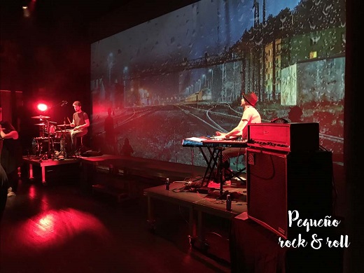 Peque&ntilde;o Rock & Roll
