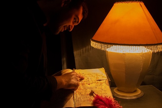 De peque&ntilde;o me mordi&oacute; un mago