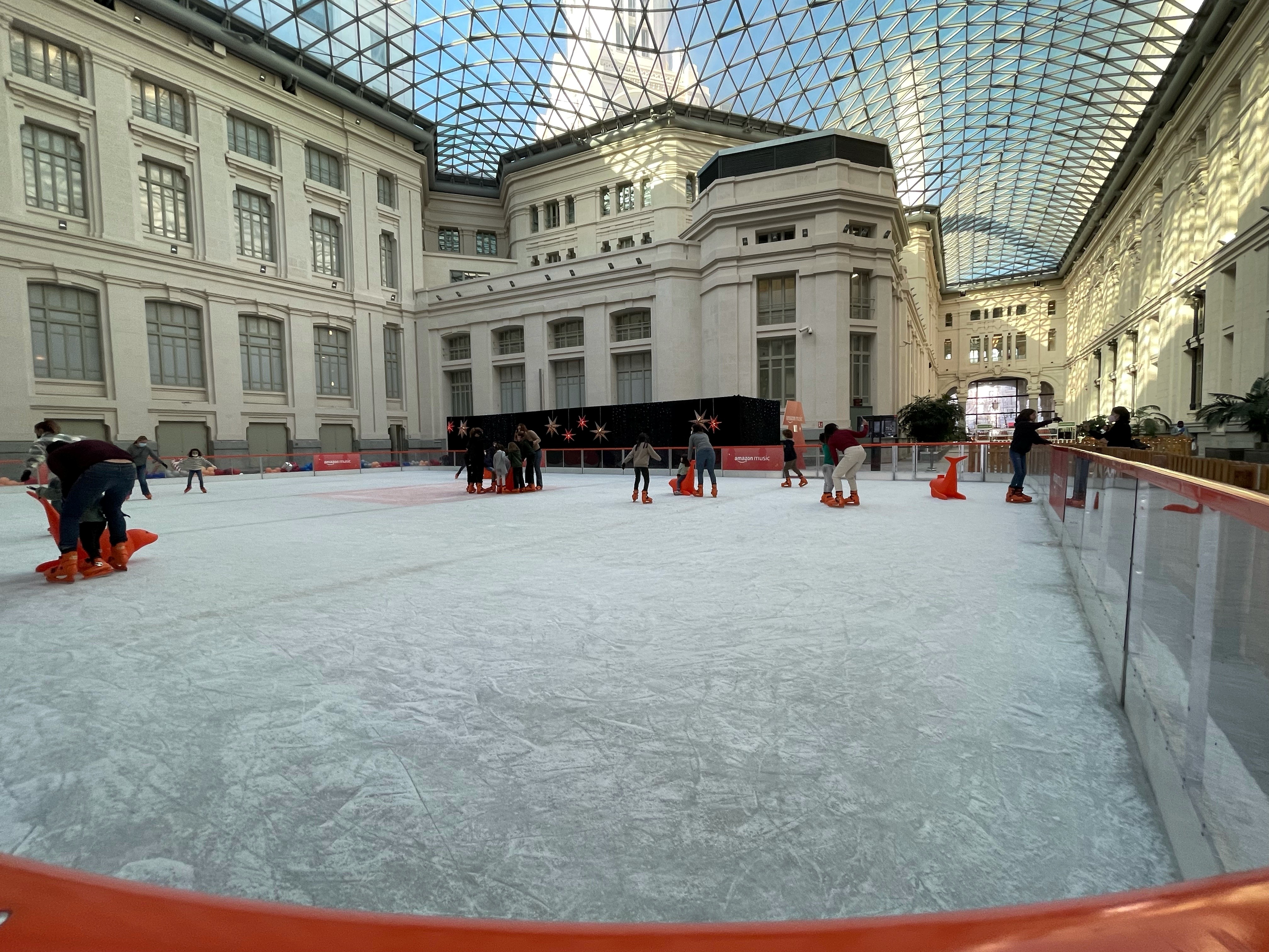 PISTA DE HIELO CIBELES