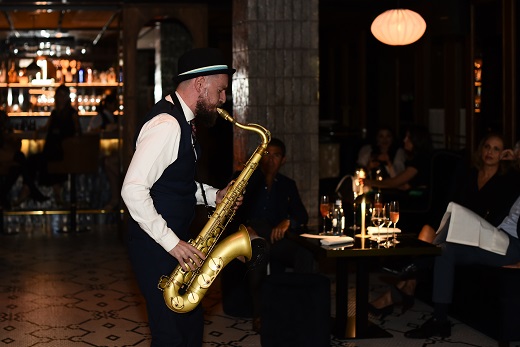 Spectacular Clandestine Show