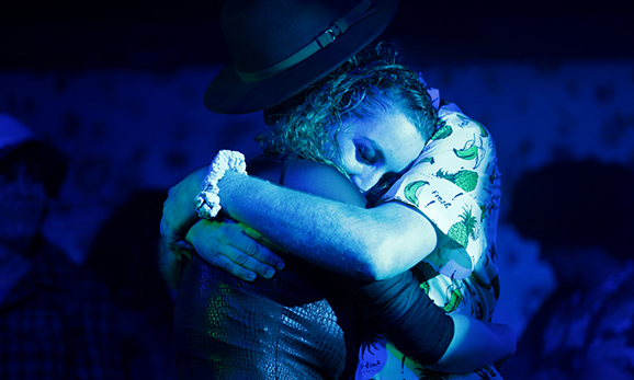 Stranger Sings! Una Parodia Musical