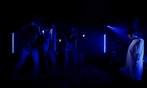 Stranger Sings! Una Parodia Musical