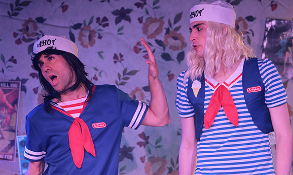 Stranger Sings! Una Parodia Musical