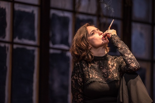 Todas las noches de un d&iacute;a