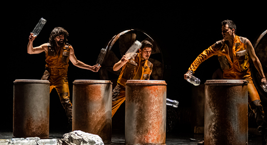 Trash! de Yllana y T&ouml;them
