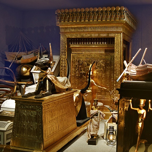 Tutankham&oacute;n: La Tumba y Sus Tesoros