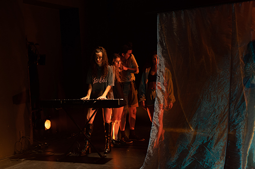 Un disparo a la luna